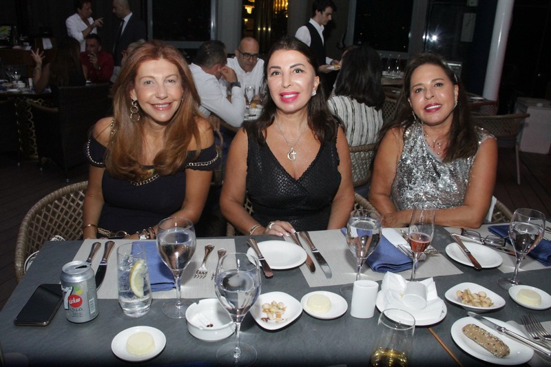 Nada Mouhaseb - Nadine Mouhaseb and Lara Hafez